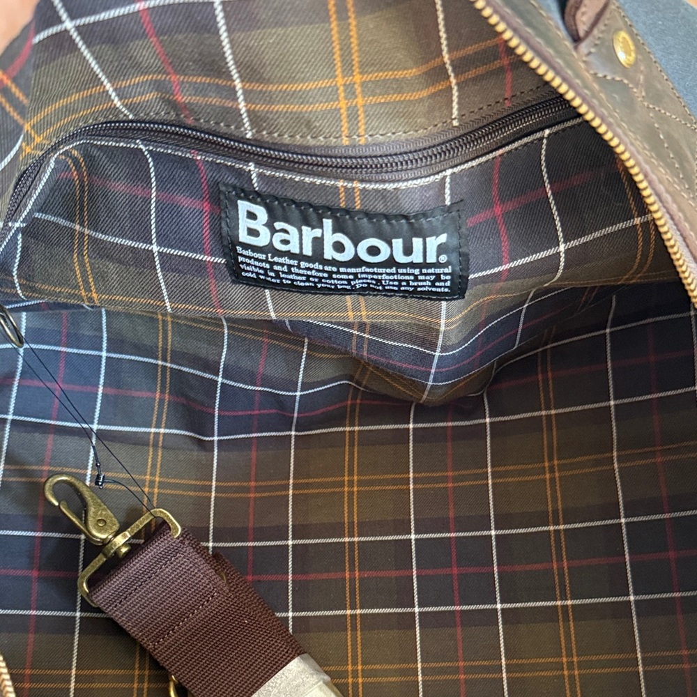 Barbour Waxed Canvas Navy Duffel Bag NWOT - Picture 7 of 10
